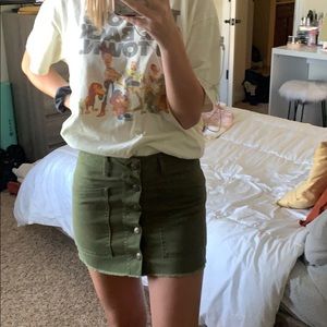 Green Aeropostale mini skirt